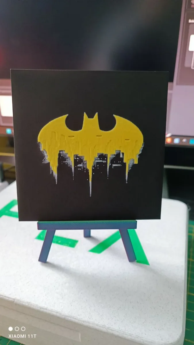 batman logo hueforge by KO Additive Labo HueForge model: batman logo hueforge by KO Additive Labo
