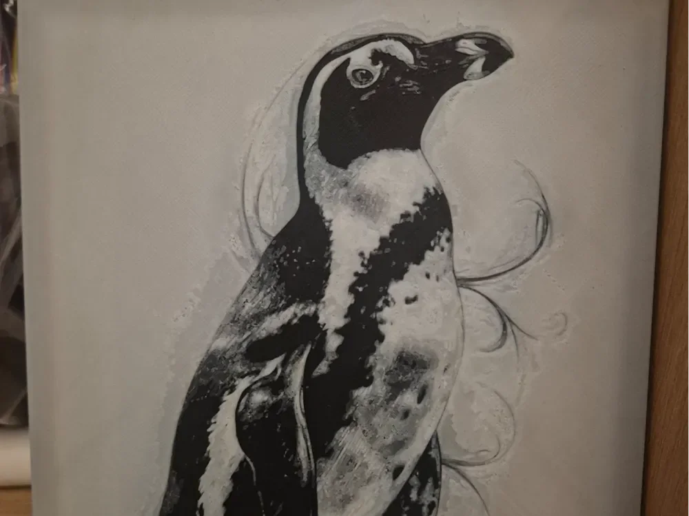 The Penquin hueforge by Buntsta HueForge model: The Penquin hueforge by Buntsta