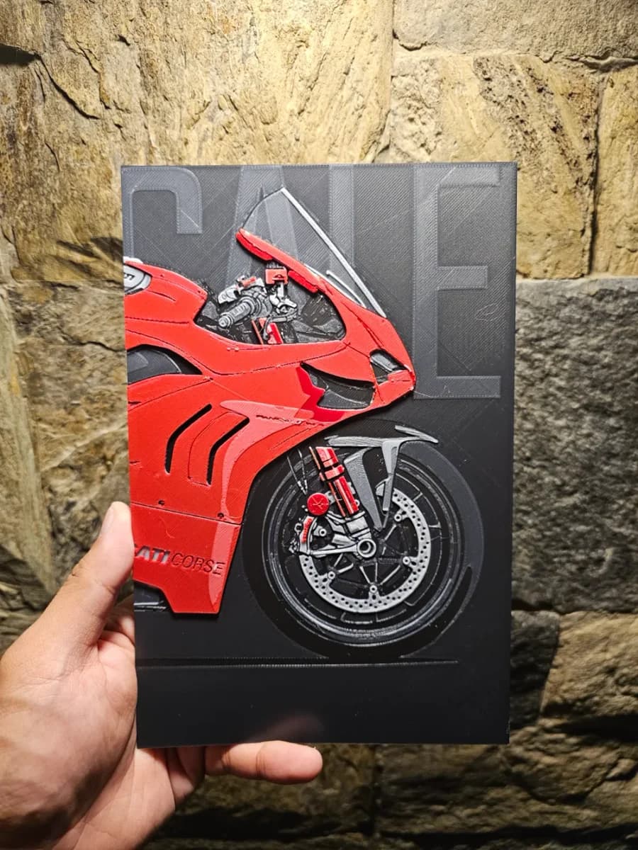 Ducati Panigale V4R Front Half Hueforge by Loki HueForge model: Ducati Panigale V4R Front Half Hueforge by Loki