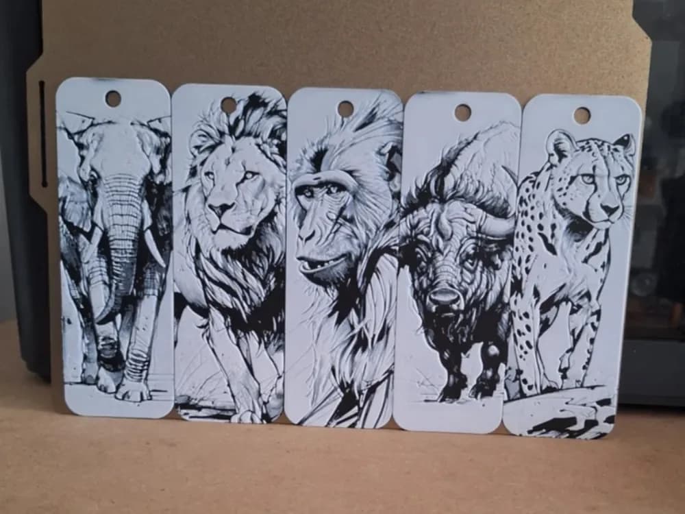 Set 1 African Animal Bookmarks set of 5 by 3dGlow HueForge model: Set 1 African Animal Bookmarks set of 5 by 3dGlow