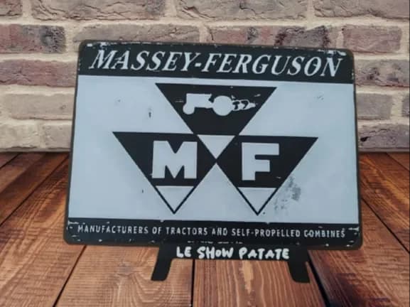 Plaque vintage logo Massey Ferguson Hueforge by leshowpatate HueForge model: Plaque vintage logo Massey Ferguson Hueforge by leshowpatate