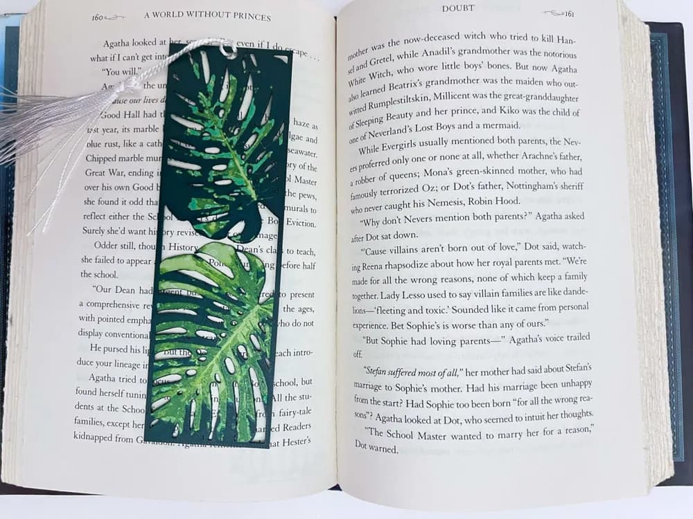 Monstera Bookmark by 3djd HueForge model: Monstera Bookmark by 3djd