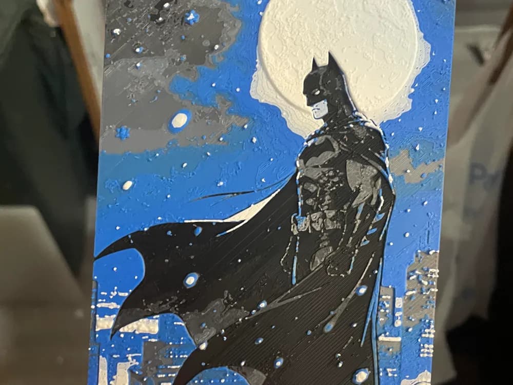 Batman Over Looking Gotham by Advancedtechworldwide HueForge model: Batman Over Looking Gotham by Advancedtechworldwide