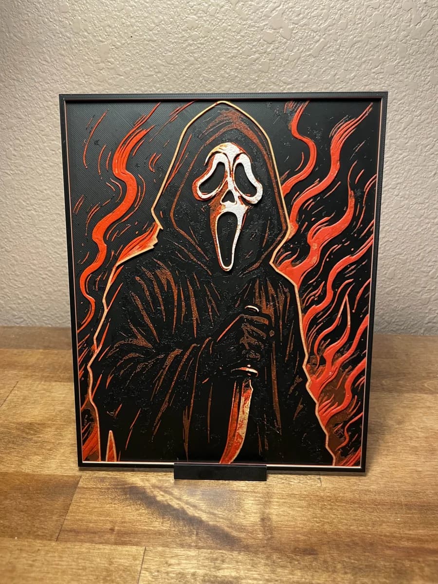 Ghost Face Fire by Cloudy Nostalgia HueForge model: Ghost Face Fire by Cloudy Nostalgia