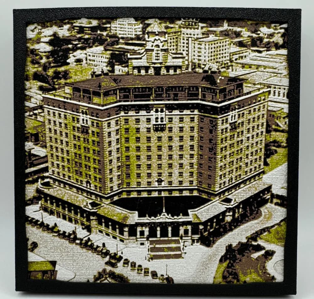 Baker Hotel - Mineral Wells Texas by Canadian Gamer HueForge model: Baker Hotel - Mineral Wells Texas by Canadian Gamer