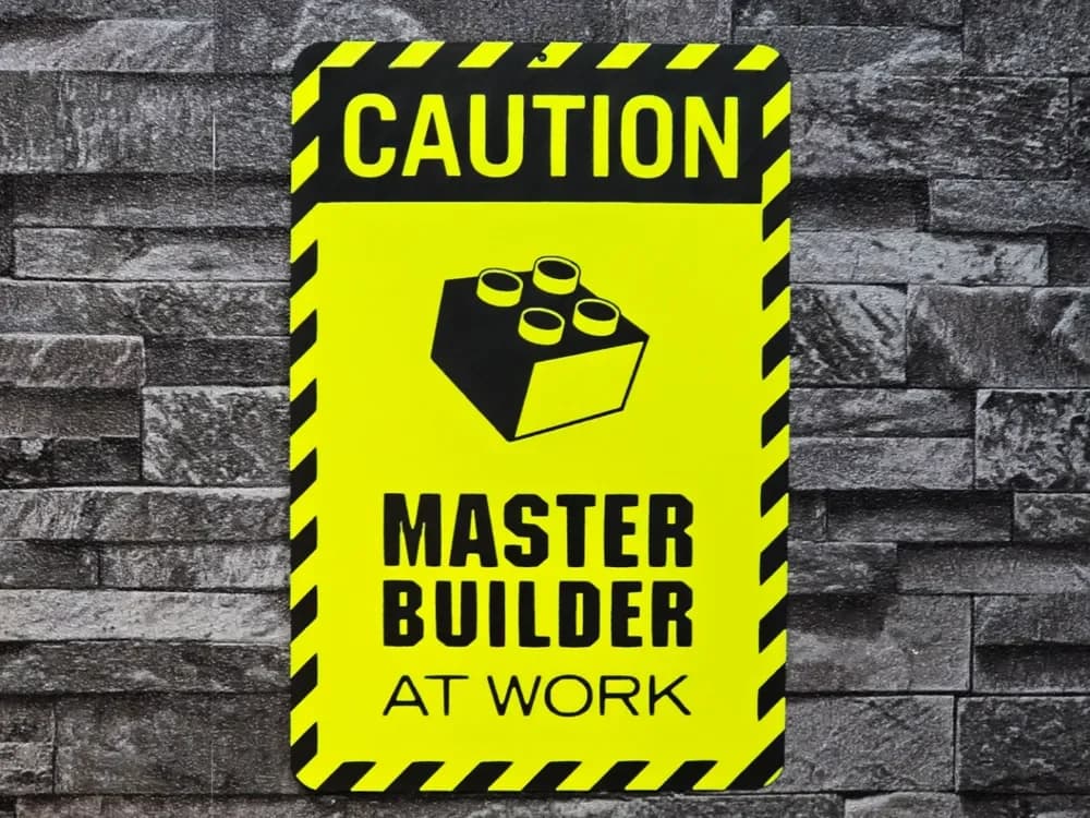 Hueforge Master Builder Brick by StefBull85 HueForge model: Hueforge Master Builder Brick by StefBull85