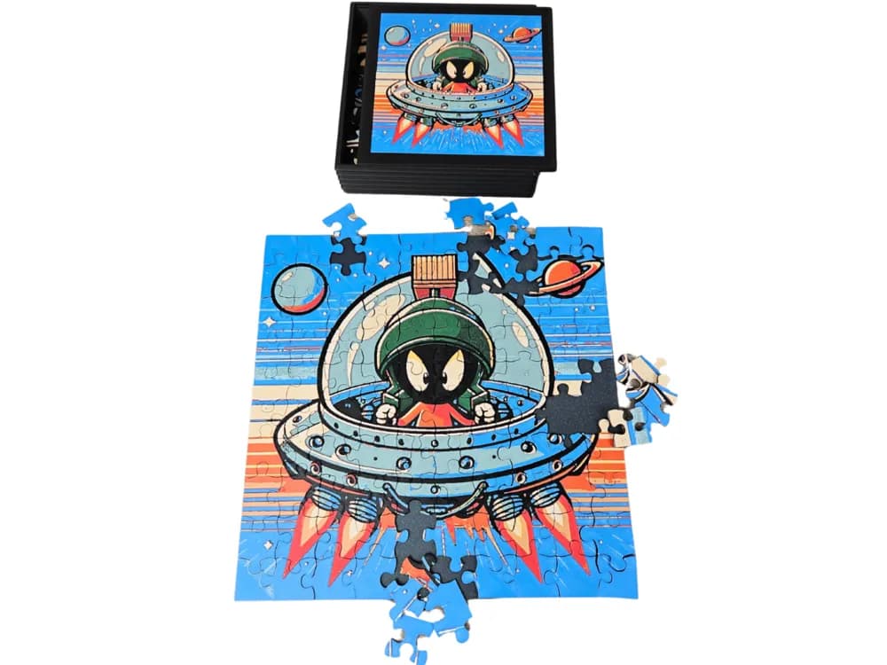 Marvin the Martian 100 piece Puzzle by BusyKikiBee HueForge model: Marvin the Martian 100 piece Puzzle by BusyKikiBee