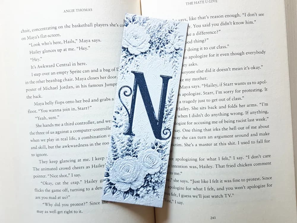 Bookmark, Monogram N, Floral Background, Hueforge by Dame Jo HueForge model: Bookmark, Monogram N, Floral Background, Hueforge by Dame Jo
