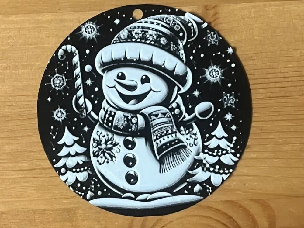snowman bauble by Morganja HueForge model: snowman bauble by Morganja