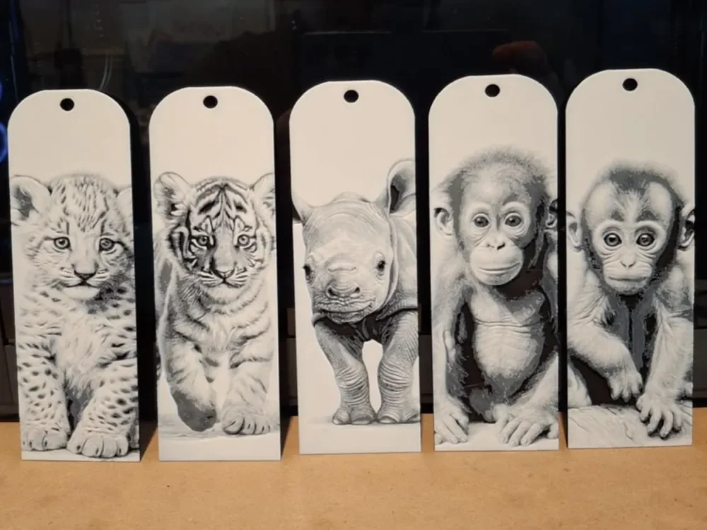 set 2 - Jungle animal bookmarks - greyscale by 3dGlow HueForge model: set 2 - Jungle animal bookmarks - greyscale by 3dGlow