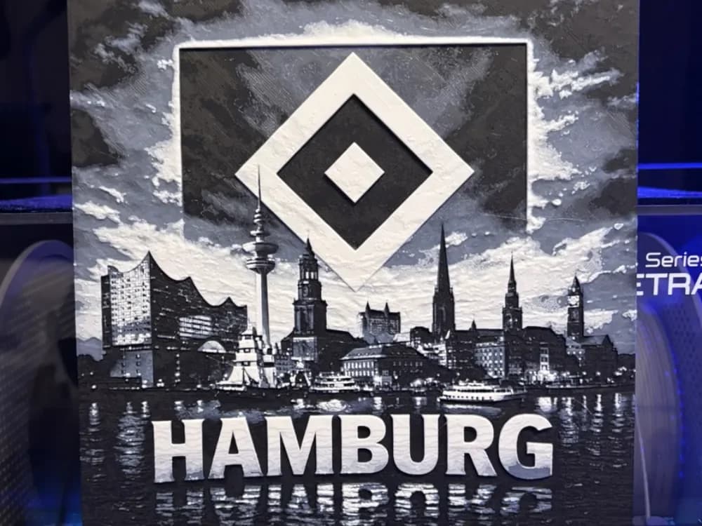 Hamburg Skyline HSV Hueforge by Reeftank&more HueForge model: Hamburg Skyline HSV Hueforge by Reeftank&more