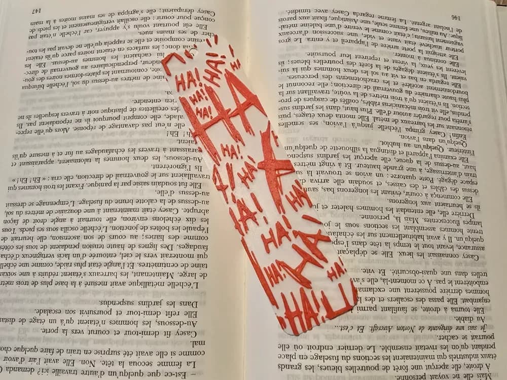 Bookmark The Joker Haha ( switch colors possible ) by Kactus Fpv HueForge model: Bookmark The Joker Haha ( switch colors possible ) by Kactus Fpv