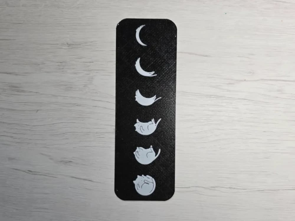 Cat Moon Bookmark by Atrus Design HueForge model: Cat Moon Bookmark by Atrus Design