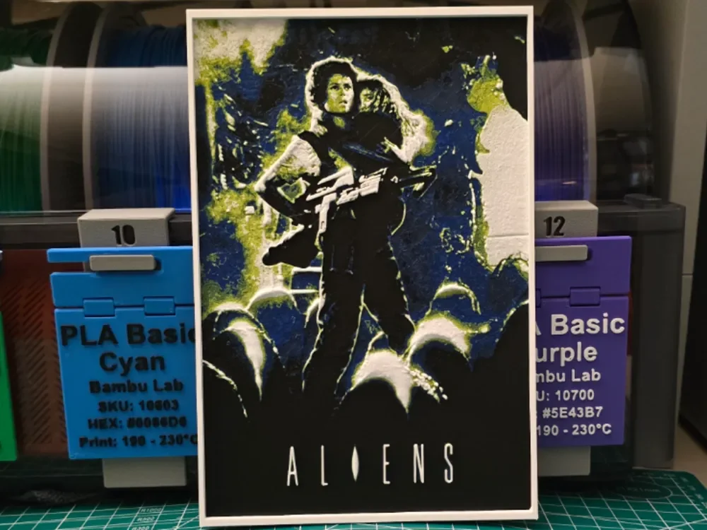 Aliens Movie Poster - Hueforge Art by Lumpy3D HueForge model: Aliens Movie Poster - Hueforge Art by Lumpy3D