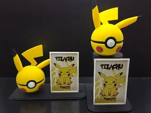 Pikachu Pokeball Display Card by MythicHue's HueForge model: Pikachu Pokeball Display Card by MythicHue's
