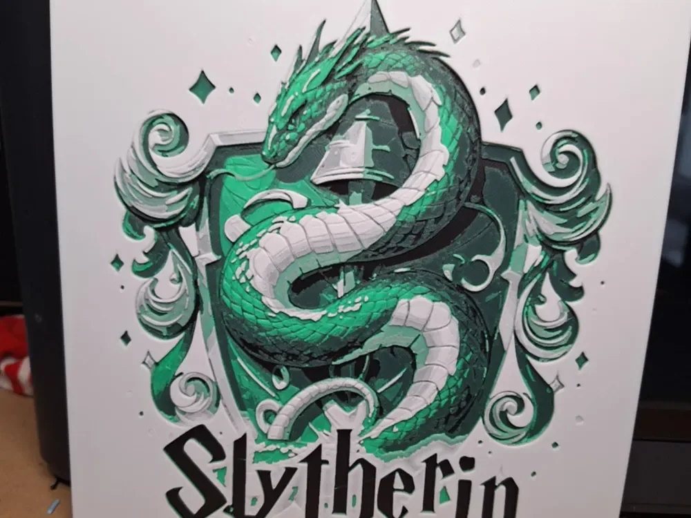 Harry potter - slytherin Sheild - Hueforge by 3dGlow HueForge model: Harry potter - slytherin Sheild - Hueforge by 3dGlow