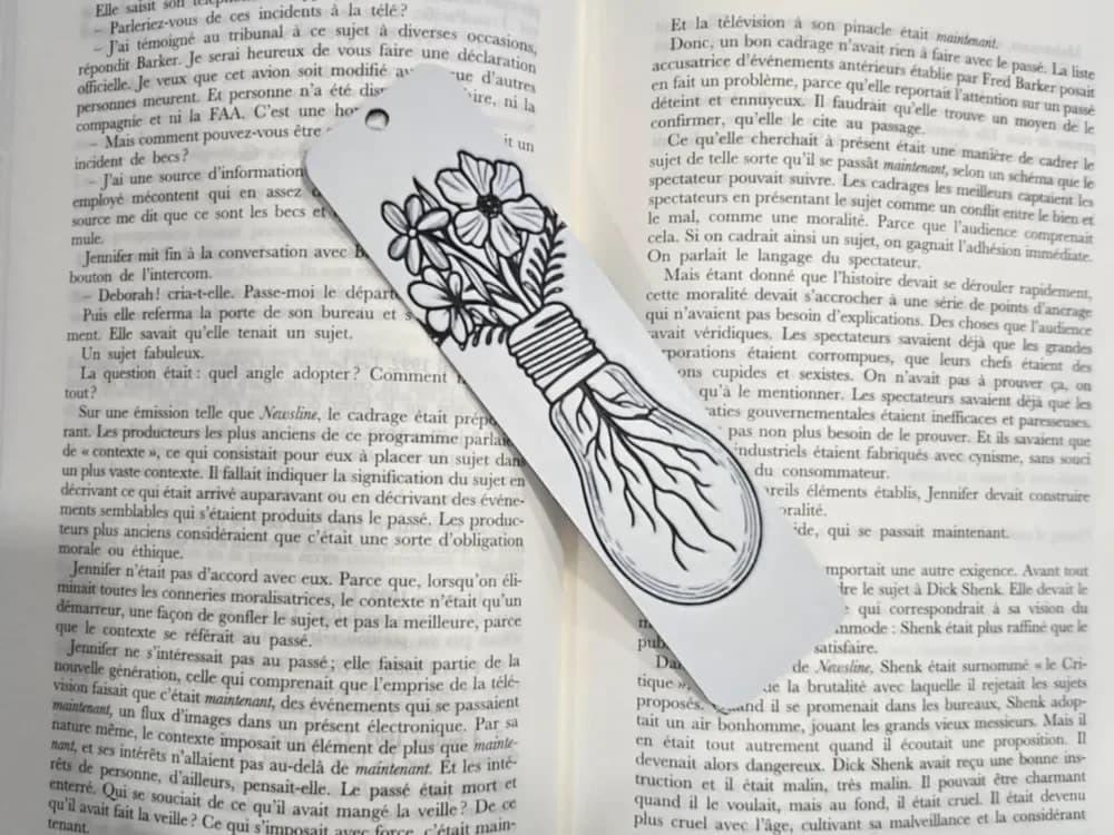 Bookmark Buld Flowers Only Black & White by Kactus Fpv HueForge model: Bookmark Buld Flowers Only Black & White by Kactus Fpv