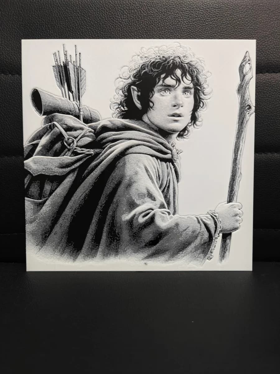 Frodo Baggins by TheHueforgeLady HueForge model: Frodo Baggins by TheHueforgeLady