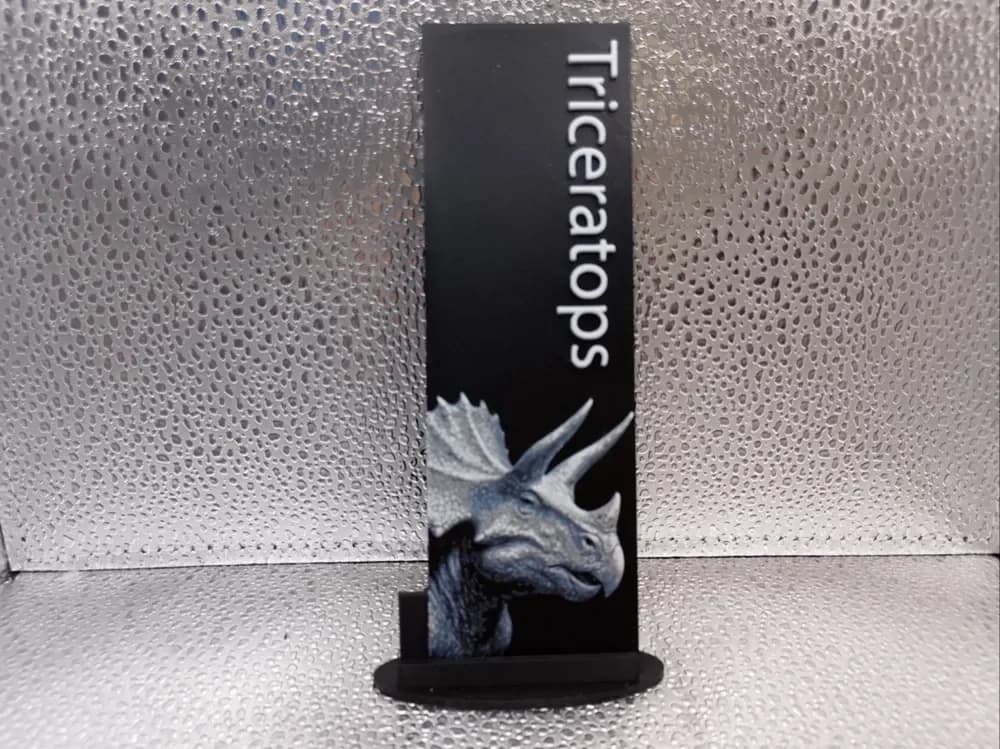 Triceratops Bookmark hueforge by Borishotch Industries HueForge model: Triceratops Bookmark hueforge by Borishotch Industries