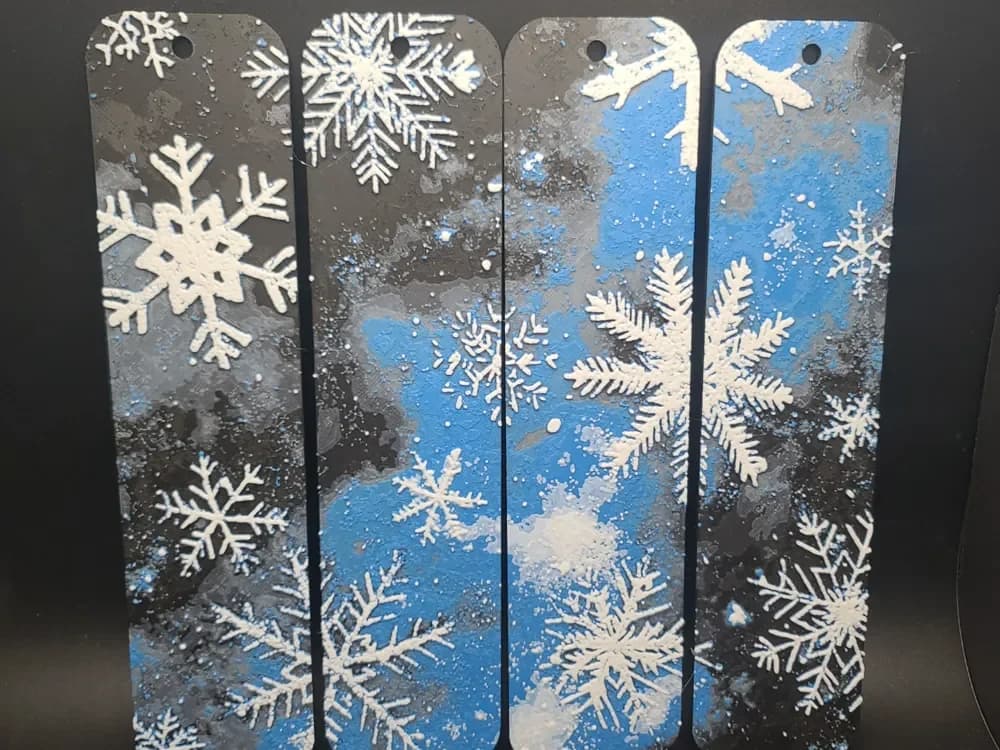 Snowflake Hueforge bookmark by the_bearded_jedi HueForge model: Snowflake Hueforge bookmark by the_bearded_jedi