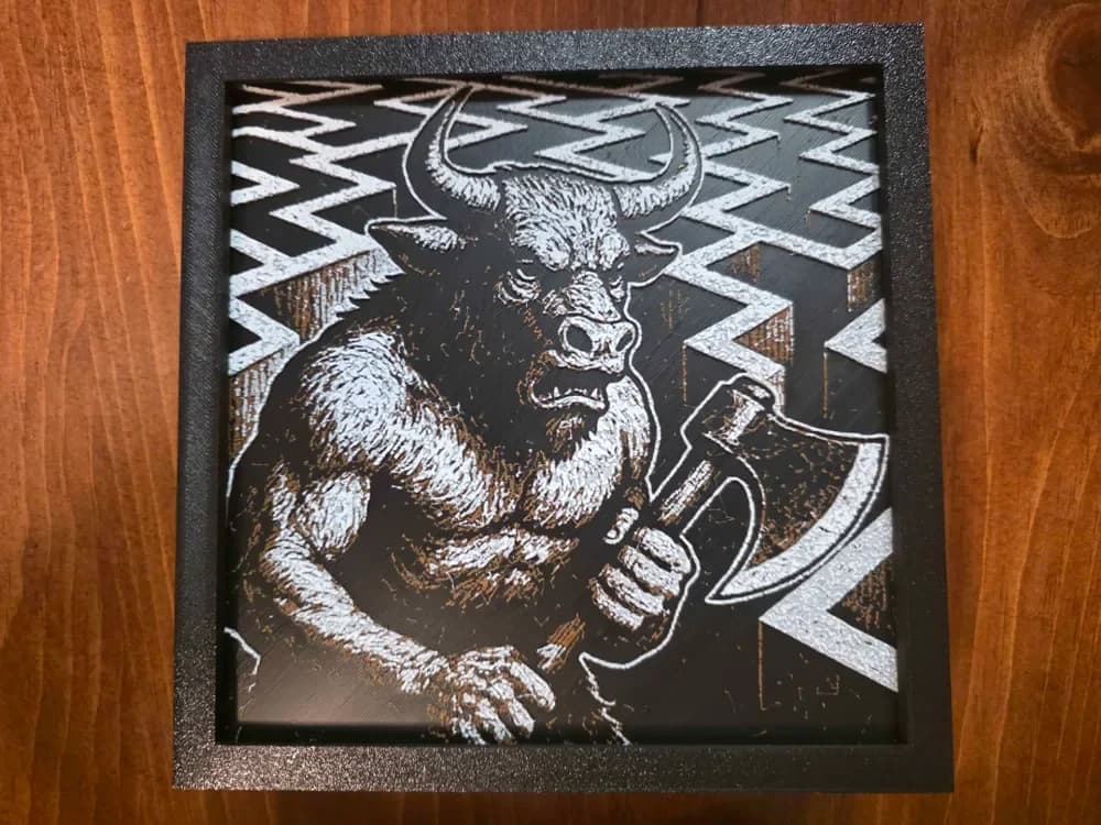 Inside The Minotaur's Maze by Side Quest Hues HueForge model: Inside The Minotaur's Maze by Side Quest Hues