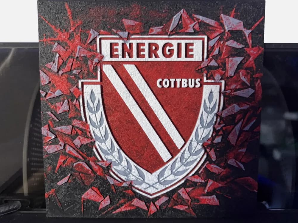 Energie Cottbus Graffiti Hueforge by Reeftank&more HueForge model: Energie Cottbus Graffiti Hueforge by Reeftank&more