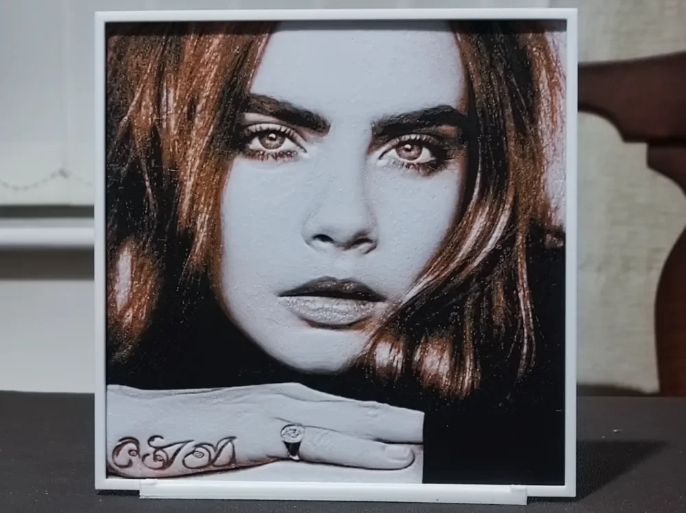 HueForge model: Cara Delevingne (Improved) - HueForge 3 Color by BoDad