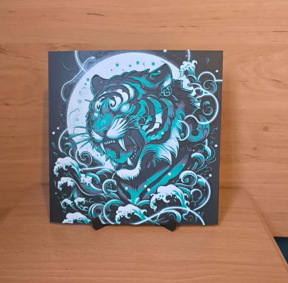 Moon Wave Tiger Hueforge by Kactus Fpv HueForge model: Moon Wave Tiger Hueforge by Kactus Fpv