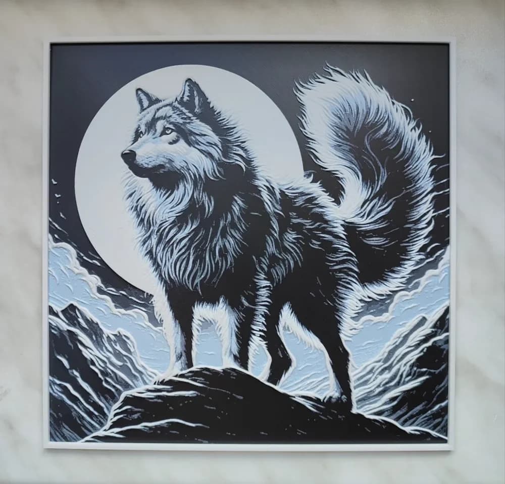 Wolf with moon - Hueforge by BeaN HueForge model: Wolf with moon - Hueforge by BeaN