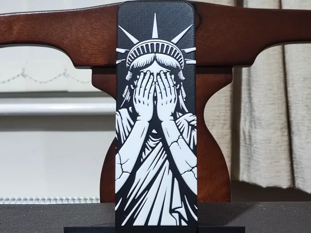 Liberty Weeps Bookmark - 2 Color by BoDad HueForge model: Liberty Weeps Bookmark - 2 Color by BoDad