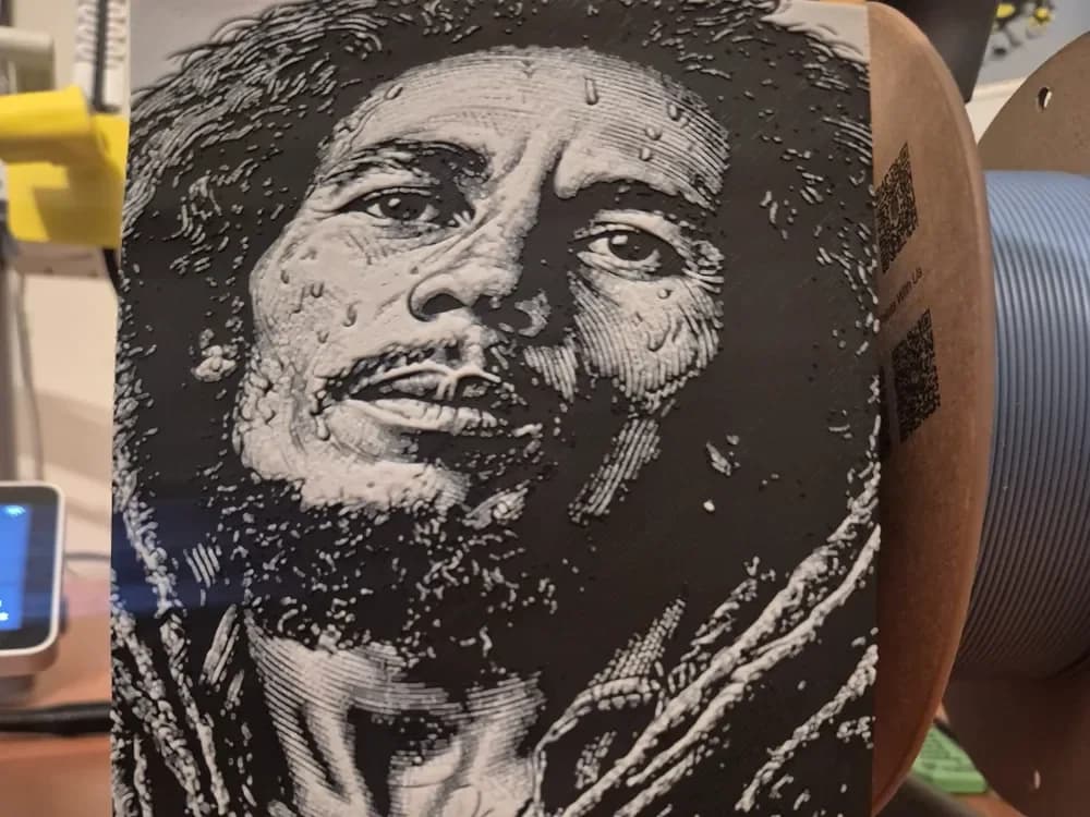 bob marley drawing hueforge by Buntsta HueForge model: bob marley drawing hueforge by Buntsta