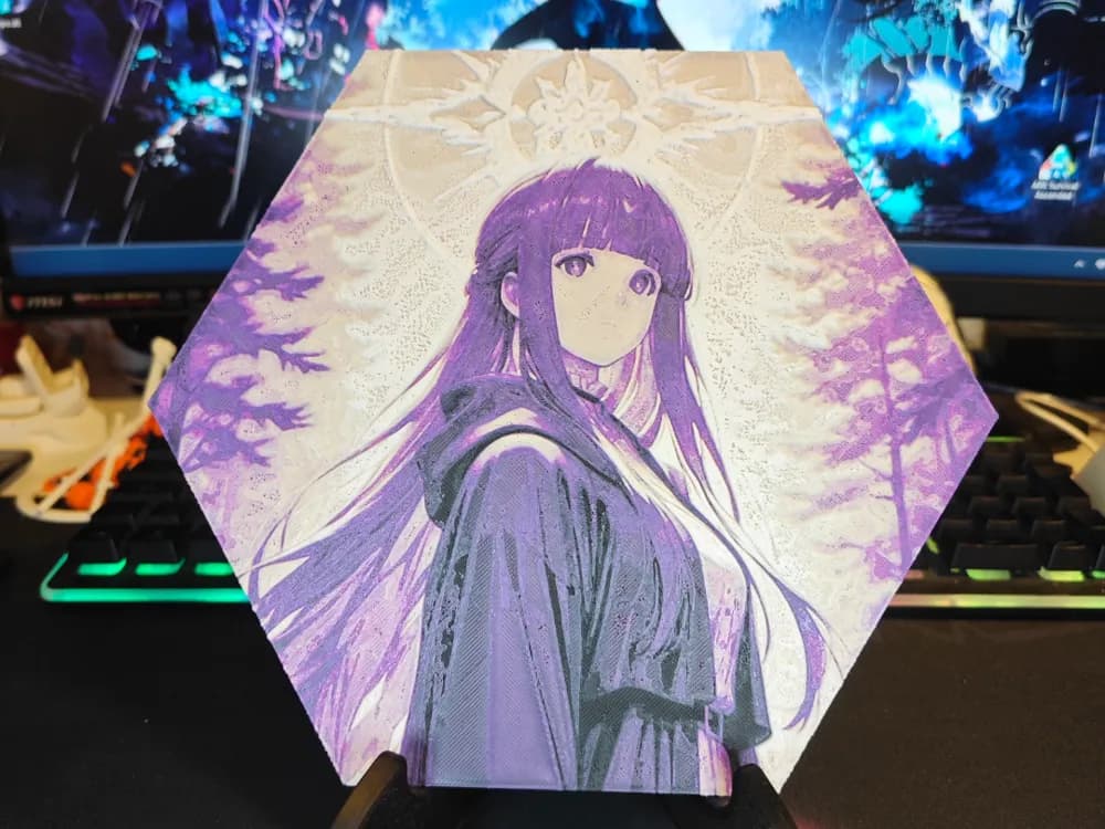 Hueforge Fern (Frieren) honeycomb mode by JGz3DMaker HueForge model: Hueforge Fern (Frieren) honeycomb mode by JGz3DMaker