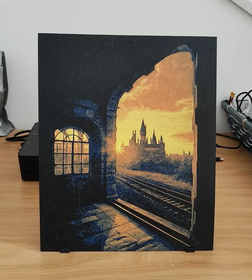 Hogwarts train station Harry Potter Hueforge by enricoRE HueForge model: Hogwarts train station Harry Potter Hueforge by enricoRE
