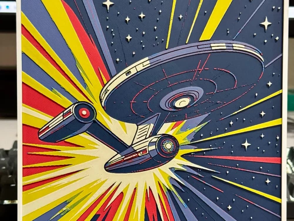 HueForge model: Star Trek - USS Enterprise NCC-1701 - Hueforge by Strata Prints