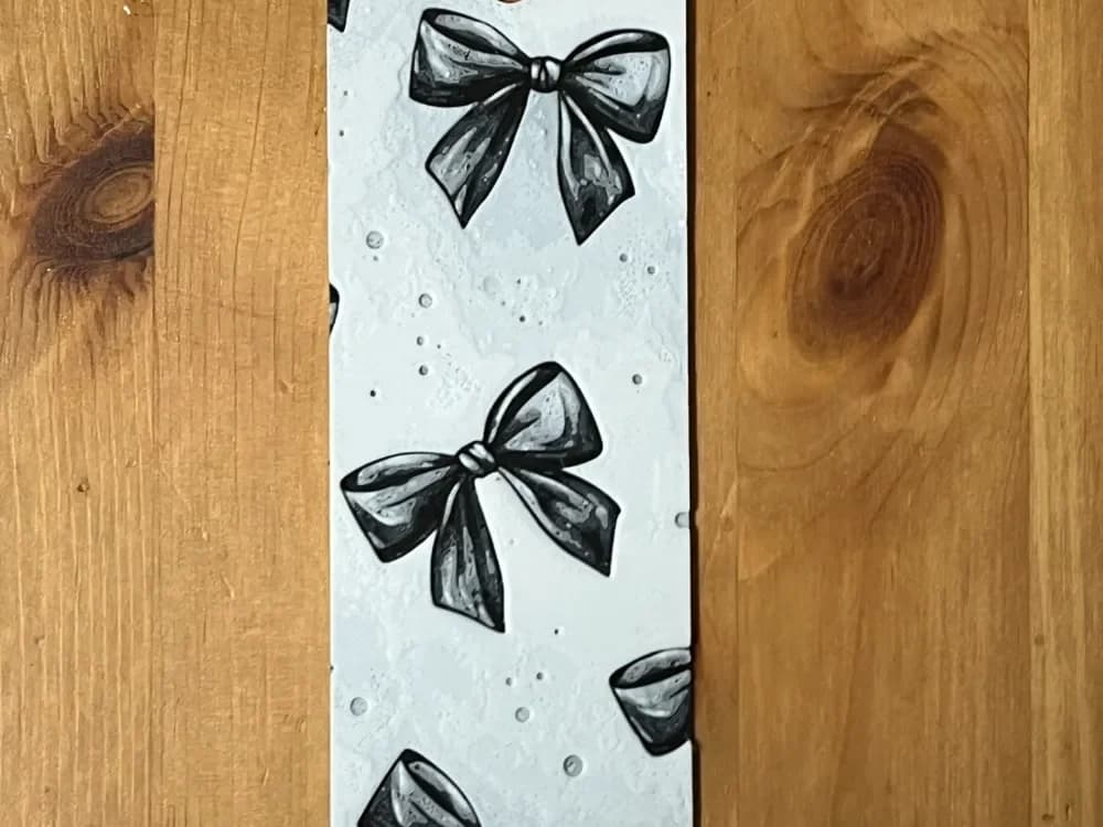bow bookmark by Morganja HueForge model: bow bookmark by Morganja