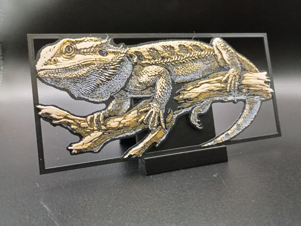 Reptile Bearded Dragon Bookmark Framed or Decor by 3djd HueForge model: Reptile Bearded Dragon Bookmark Framed or Decor by 3djd