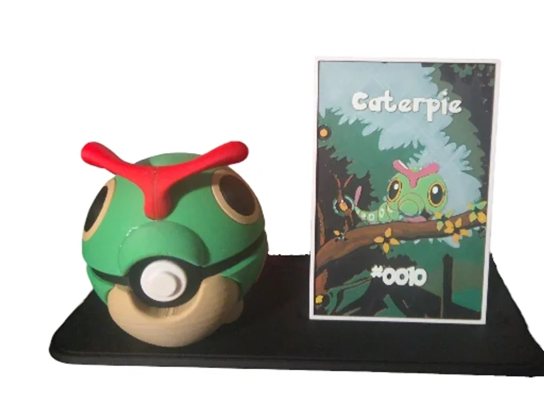 Caterpie/Metapod/Butterfree Pokemon Display Cards by MythicHue's HueForge model: Caterpie/Metapod/Butterfree Pokemon Display Cards by MythicHue's