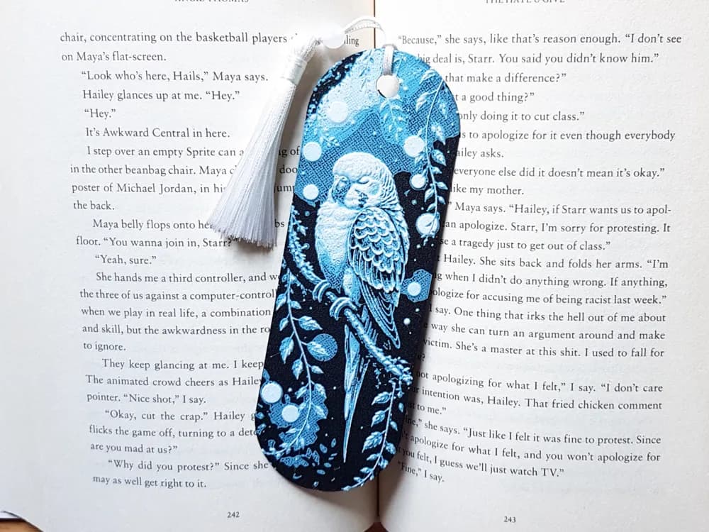 Bookmark, Tropical Parrot by Dame Jo HueForge model: Bookmark, Tropical Parrot by Dame Jo