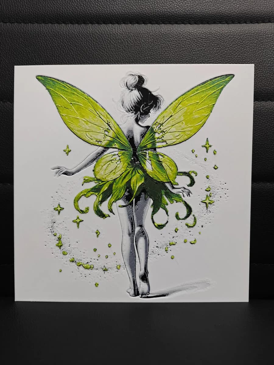 Tinker Bell Fairy by TheHueforgeLady HueForge model: Tinker Bell Fairy by TheHueforgeLady