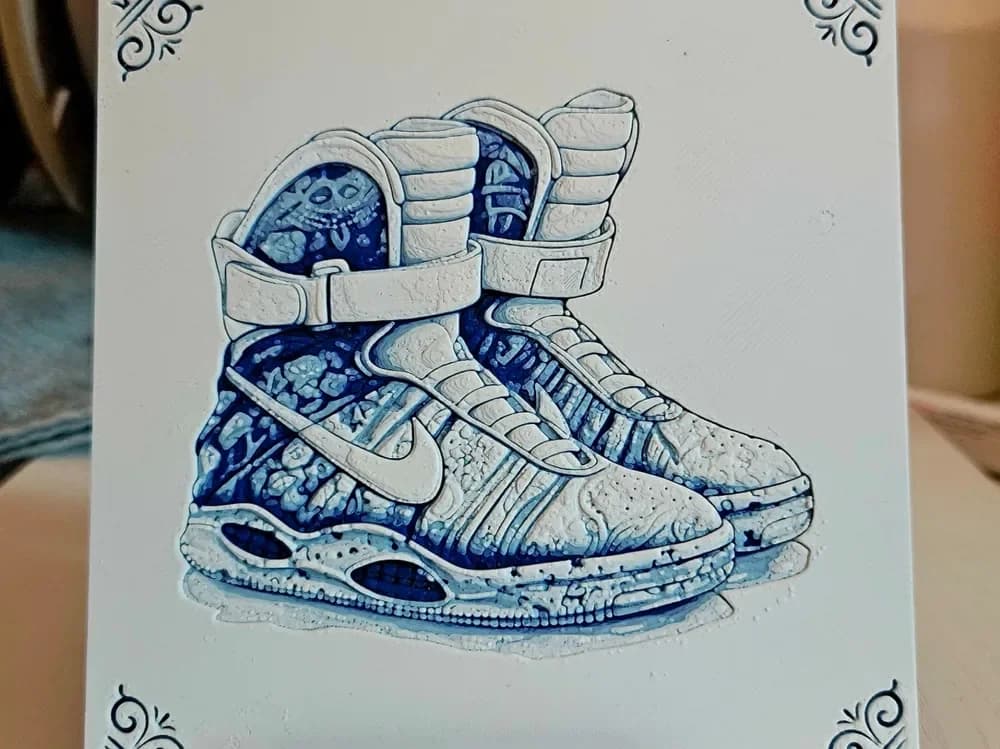 Nike Back to the Future by Mano's 3d_Art HueForge model: Nike Back to the Future by Mano's 3d_Art