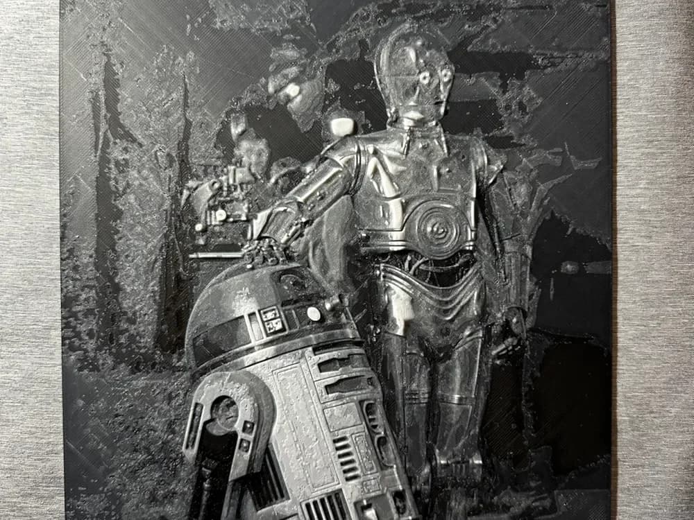 R2-D2 & C3P0 Hueforge by Hey Ben HueForge model: R2-D2 & C3P0 Hueforge by Hey Ben