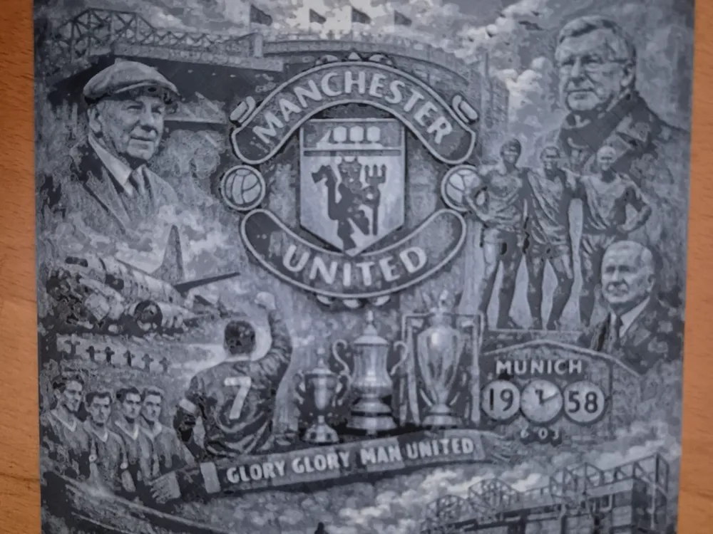 man u respect by Buntsta HueForge model: man u respect by Buntsta