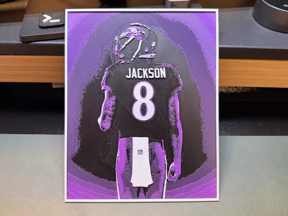 Lamar Jackson - Ravens HueForge by liv_3d HueForge model: Lamar Jackson - Ravens HueForge by liv_3d