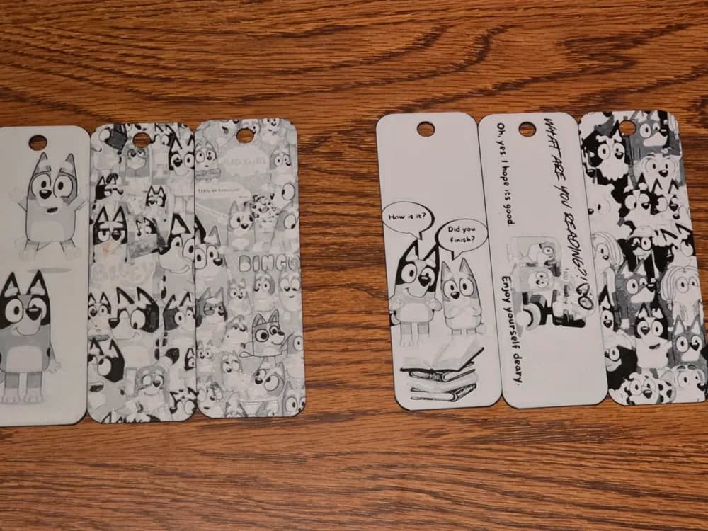 Bluey Fanart Hueforge Bookmarks 2color Black/White by AirMechDesigns HueForge model: Bluey Fanart Hueforge Bookmarks 2color Black/White by AirMechDesigns