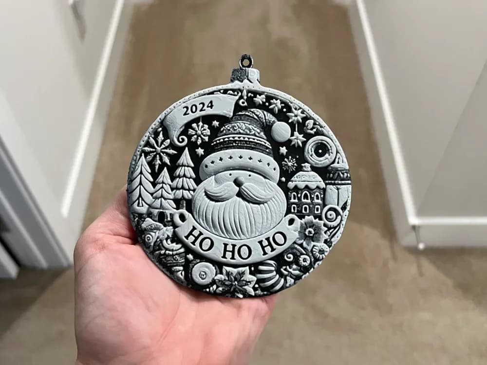 NO AMS NEEDED Christmas Ornament Decoration Santa by RP47 Designs HueForge model: NO AMS NEEDED Christmas Ornament Decoration Santa by RP47 Designs