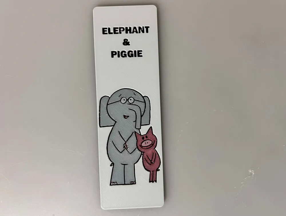 Mo Willems Elephant and Piggie - Bookmark by 3djd HueForge model: Mo Willems Elephant and Piggie - Bookmark by 3djd