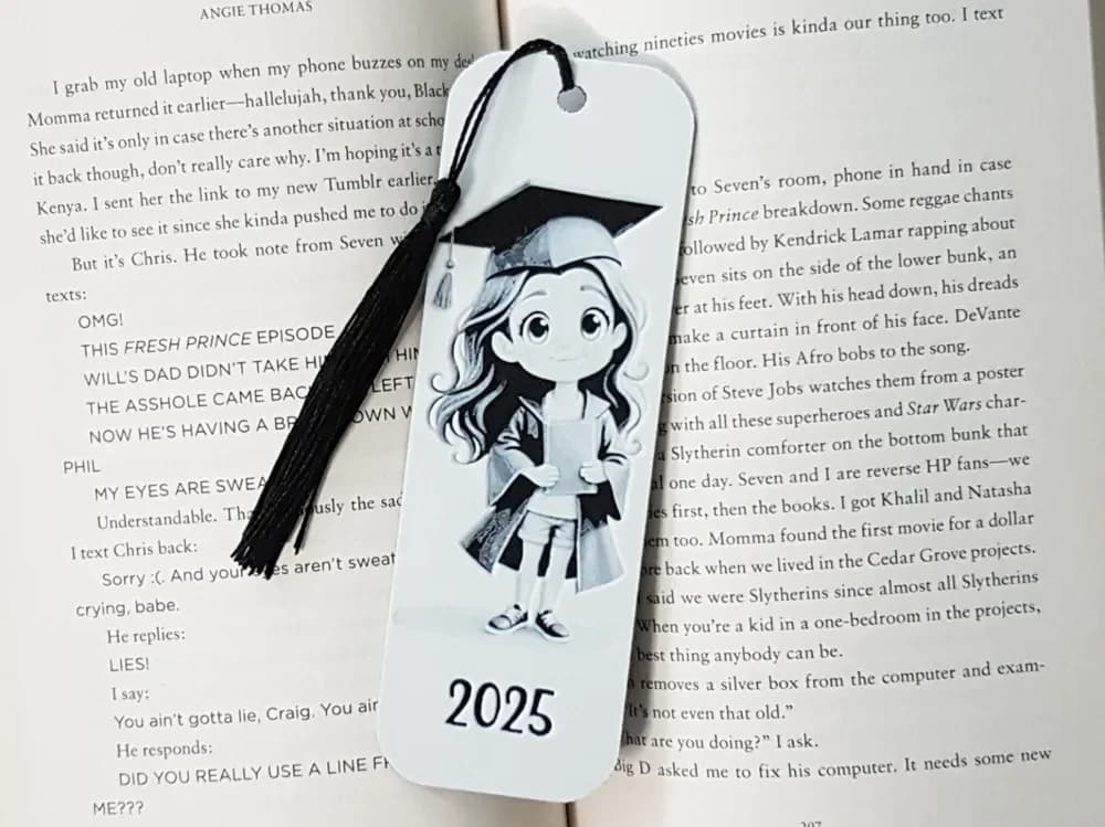 No AMS Needed. Bookmark, girl graduation. by Dame Jo HueForge model: No AMS Needed. Bookmark, girl graduation. by Dame Jo