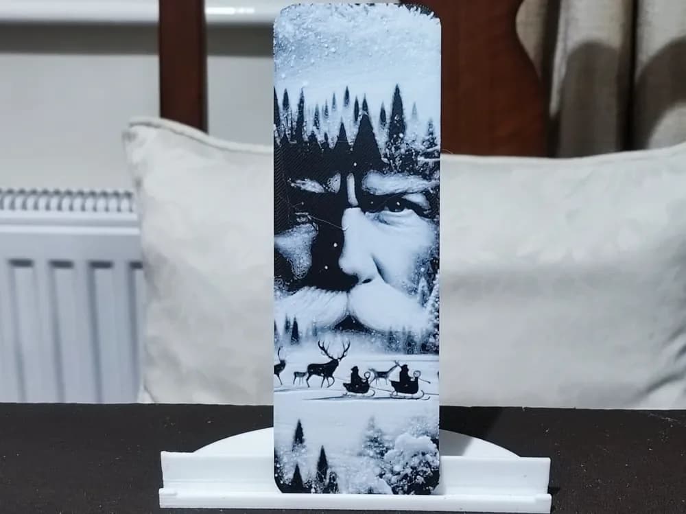 Double Exposure Santa Bookmark - 2 Color by BoDad HueForge model: Double Exposure Santa Bookmark - 2 Color by BoDad