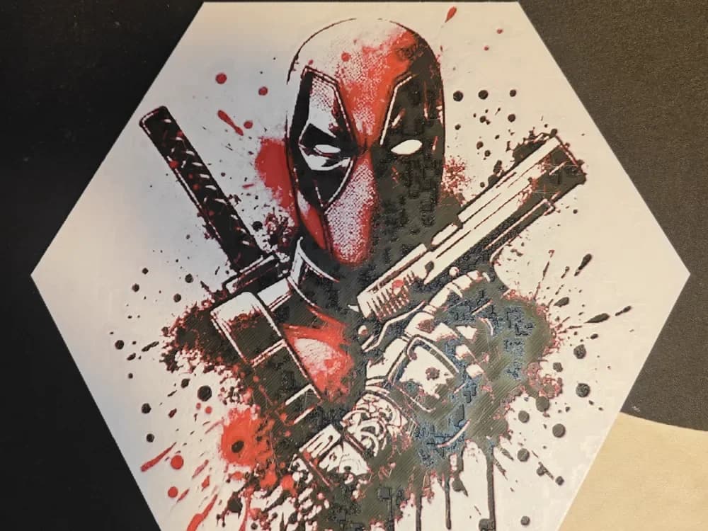 Hueforge Deadpool Honeycomb Mode by JGz3DMaker HueForge model: Hueforge Deadpool Honeycomb Mode by JGz3DMaker