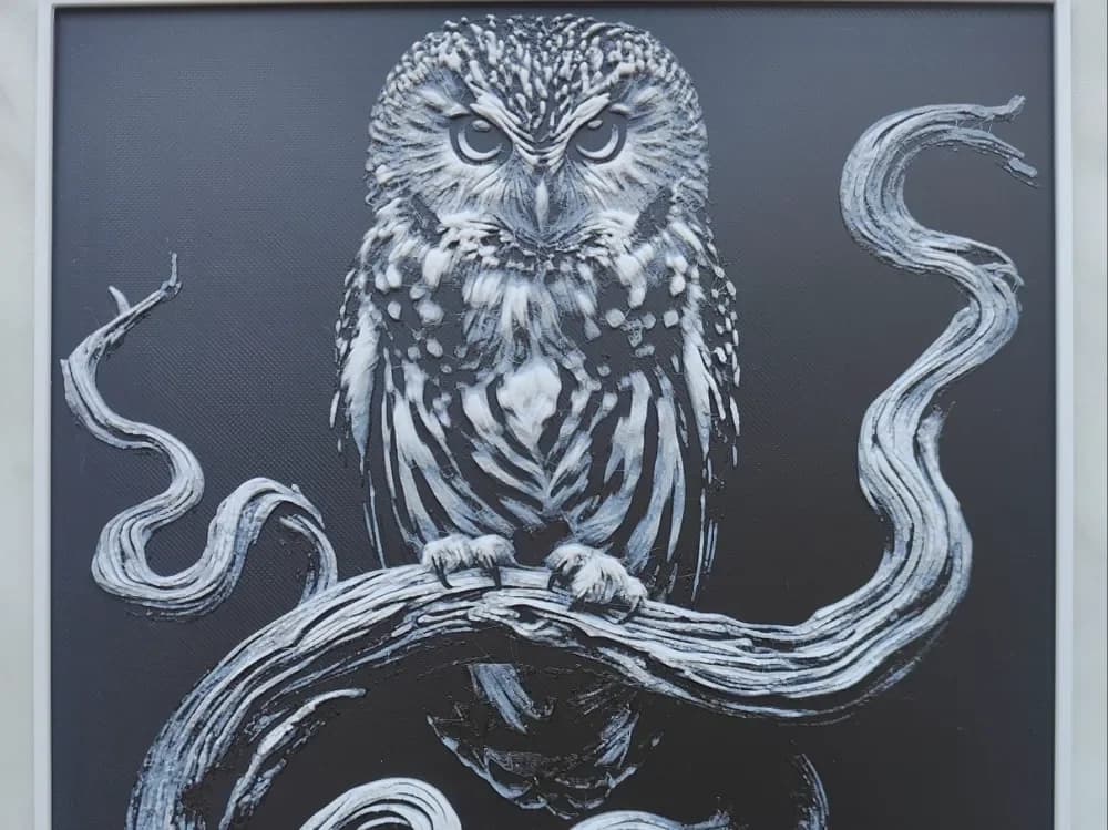 Owl on a branch - Hueforge by BeaN HueForge model: Owl on a branch - Hueforge by BeaN